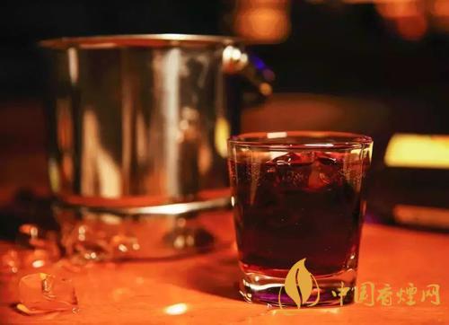 可樂桶是什么酒 非?；鸨目蓸吠罢{(diào)配方法介紹