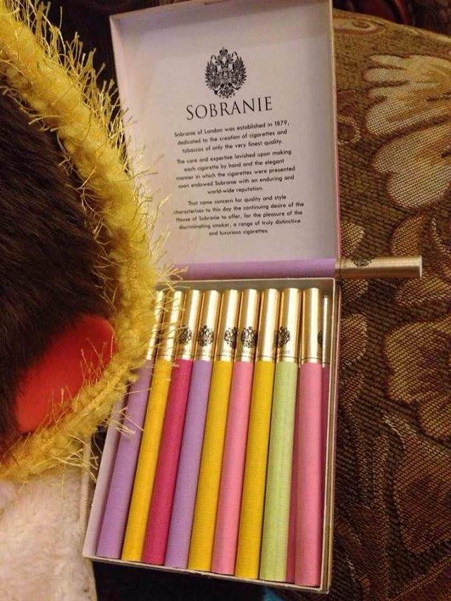 10元進口女士香煙排行榜，圣羅蘭香煙你見過嗎