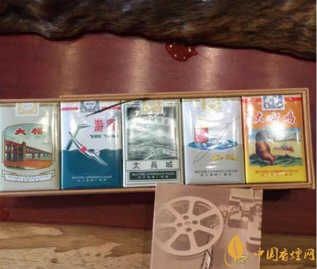 黃鶴樓流金歲月多少錢一條，黃鶴樓懷舊系列香煙