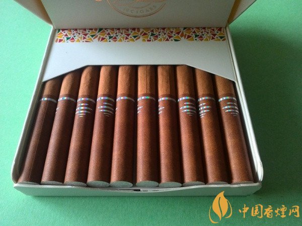 國產(chǎn)雪茄煙黃鶴樓雪之景5號(hào)好抽嗎 品吸機(jī)制茄雪之景5號(hào)