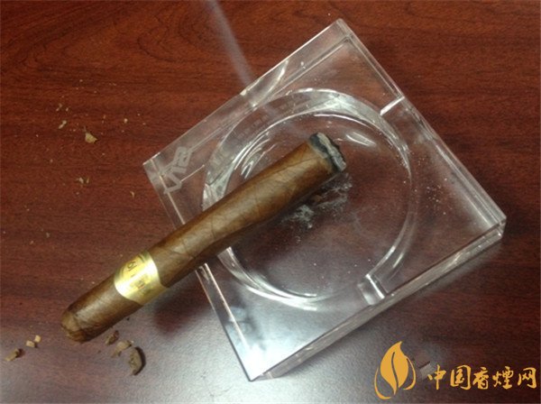 國產雪茄煙黃鶴樓1916公爵好抽嗎 盛享至尊雅香1916公爵