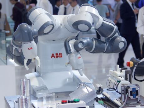 【行业资讯】abb巨资打造全球最先进的机器人工厂
